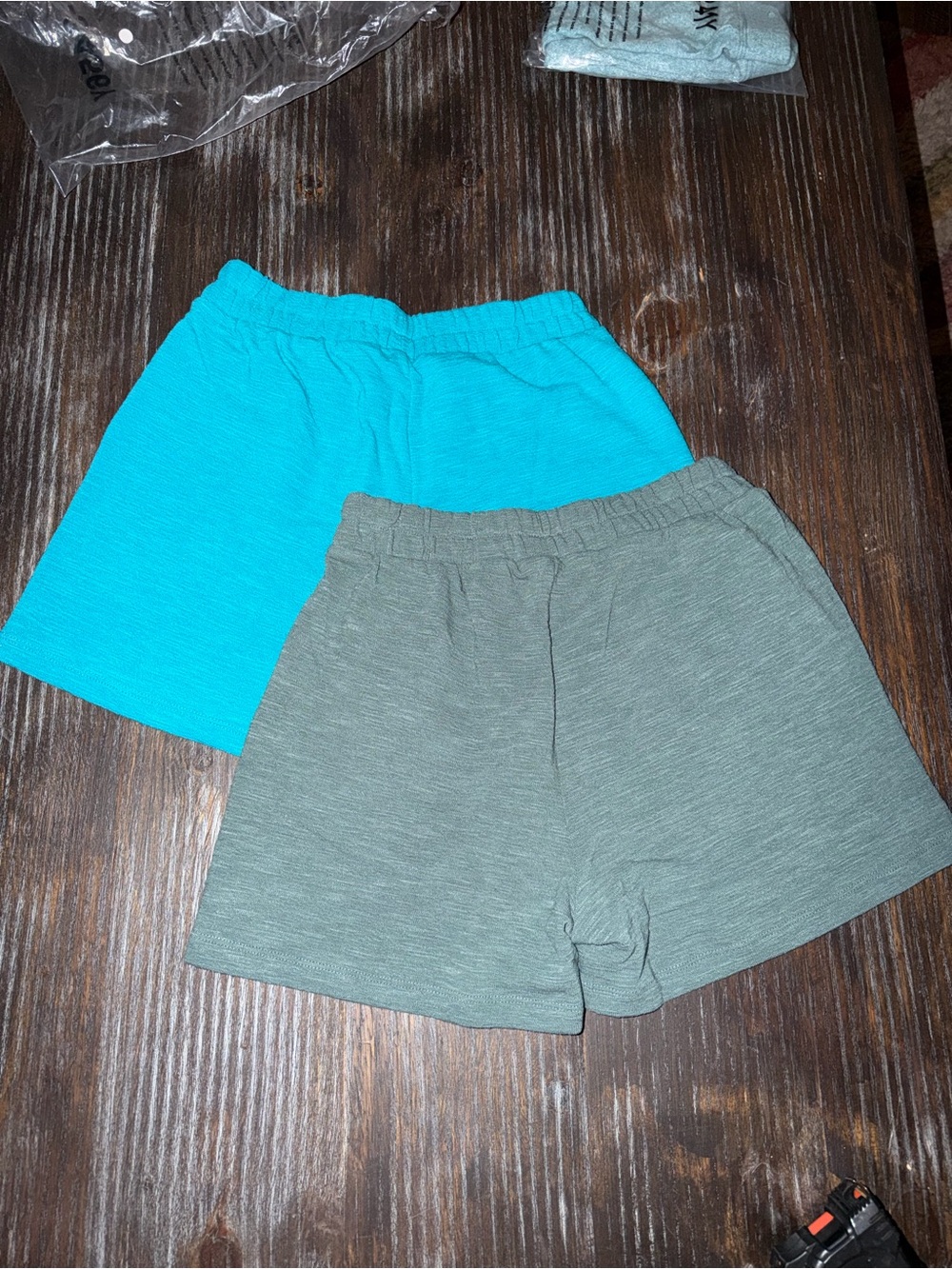 Zenana Outfitters Teal & Sage Pull-On Shorts NWOT